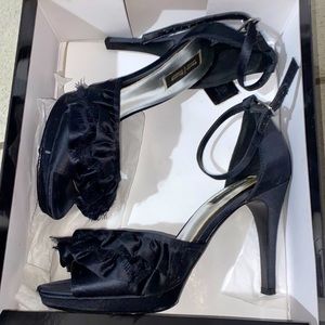 WHITE HOUSE BLACK MARKET Heels